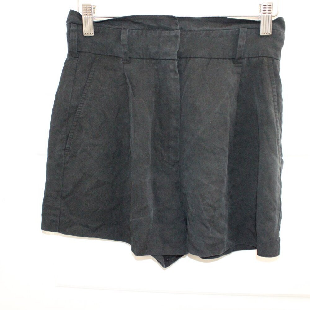 3/$30 Aritzia Babaton High Waisted Shorts Black 100% Lyocell Size 2